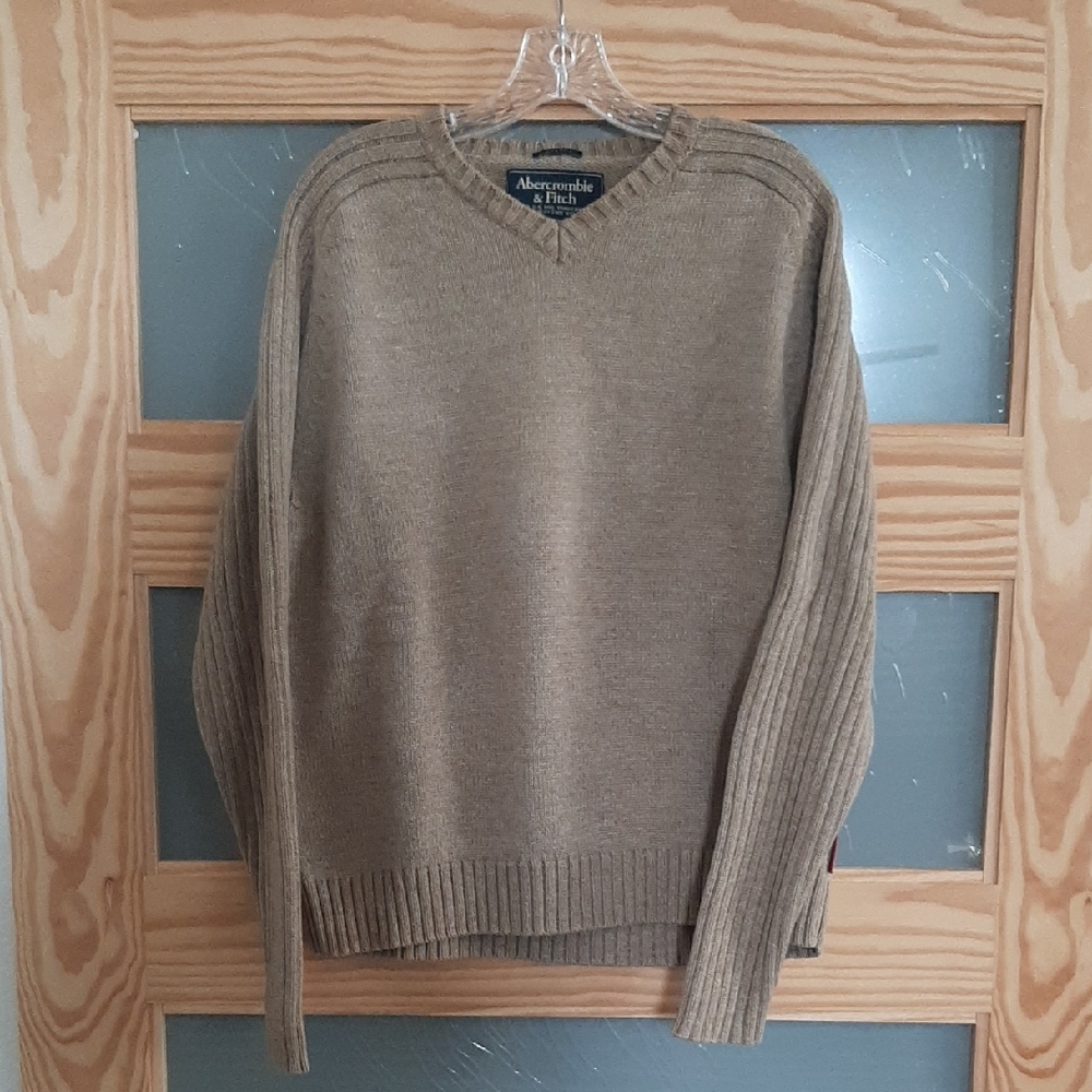 Abercrombie & Fitch Men's V-Neck Brown Sweater